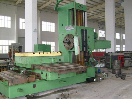 �����M�����������������M���r��